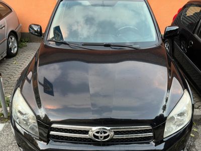 usata Toyota RAV4 2.2 cc luxury