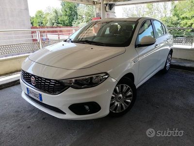 Usata Fiat Tipo 95 CV (69 kW) 2017 Bianco Berlina