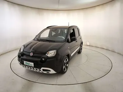 Usata Fiat Panda Cross Cross 69 CV (50 kW) 2025 Nero Utilitaria