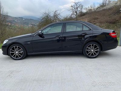 Usata Mercedes E220 170 CV (125 kW) 2011 Berlina