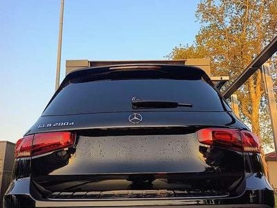 Usata Mercedes GLB200 150 CV (110 kW) 2020 Nero SUV