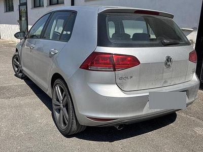 Usata VW Golf VII 110 CV (80 kW) 2015 Grigio Berlina