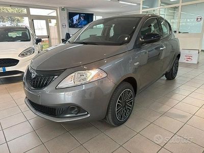 usata Lancia Ypsilon 1.0 FireFly 5 porte S&S Hybryd Gold