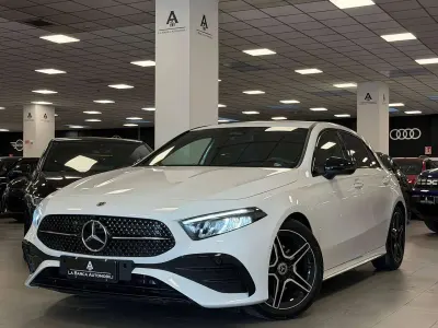 Usata Mercedes A200 AMG Line Premium 163 CV (119 kW) 2025 Bianco Berlina