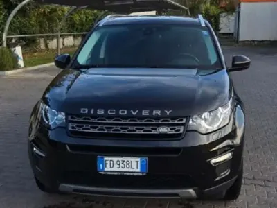 Usata Land Rover Discovery Sport SE 150 CV (110 kW) 2016 Nero SUV