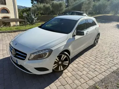 Usata Mercedes A180 Edition 109 CV (80 kW) 2015 Bianco Berlina