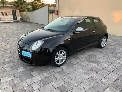 Usata Alfa Romeo MiTo Distinctive 79 CV (58 kW) 2011 Nero Utilitaria