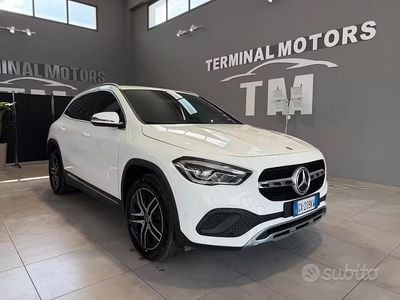 Usata Mercedes GLA200 149 CV (109 kW) 2021 Bianco SUV