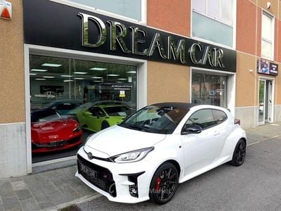 Usata Toyota Yaris 261 CV (191 kW) 2024 Bianco pastello Utilitaria