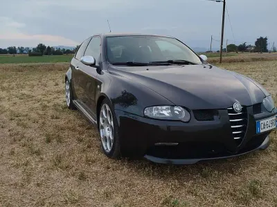 Usata Alfa Romeo 147 GTA 250 CV (183 kW) 2002 Nero Utilitaria