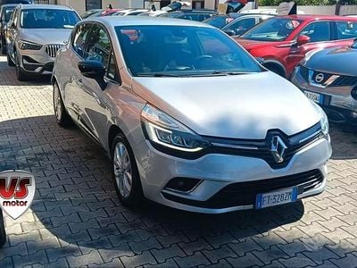 Usata Renault Clio IV Intens 90 CV (66 kW) 2019 Grigio Berlina