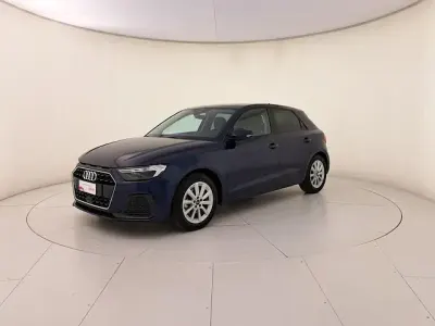 Usata Audi A1 Sportback Business 116 CV (85 kW) 2025 Blu navarra metallizzato Utilitaria