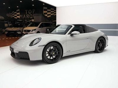 Usata Porsche 911 541 CV (397 kW) 2024 Grigio pastello Cabrio