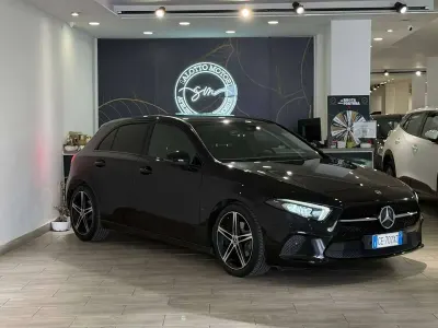Usata Mercedes 180 116 CV (85 kW) 2021 Nero Berlina