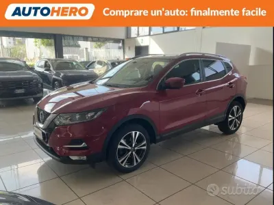 Usata Nissan Qashqai 110 CV (80 kW) 2018 Rosso SUV