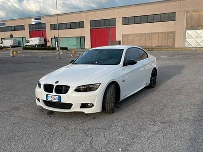 Usata BMW 320 M Sport 177 CV (130 kW) 2007 Bianco Coupé
