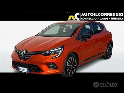 Occasion Renault Clio V Intens 101 ch (74 kW) 2023 Orange Berline