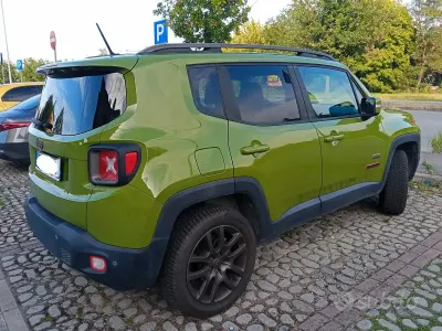 Usata Jeep Renegade Limited 140 CV (102 kW) 2016 Verde SUV