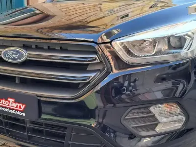 Usata Ford Kuga ST 120 CV (88 kW) 2017 Nero SUV