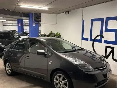 Usata Toyota Prius 72 CV (52 kW) 2008 Grigio Utilitaria