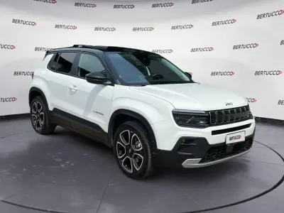Usata Jeep Avenger Summit 100 CV (73 kW) 2025 Bianco SUV