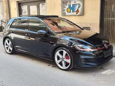 Usata VW Golf VII GTI 245 CV (180 kW) 2019 Nero Berlina