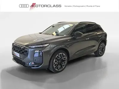 Nuova Audi Q3 S-Line 150 CV (110 kW) 2026 Grigio SUV