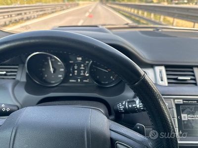 Usata Land Rover Range Rover evoque HSE 180 CV (132 kW) 2016 Bianco SUV