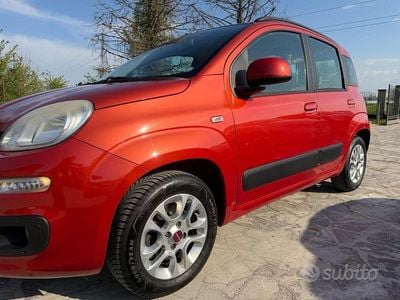 Usata Fiat Panda Lounge 85 CV (62 kW) 2012 Arancione Utilitaria