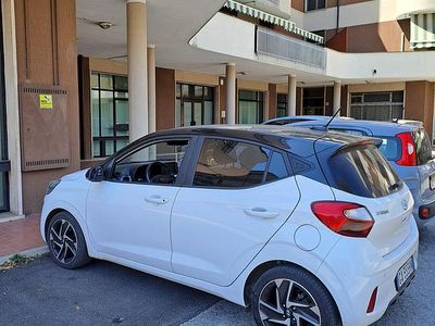 Usata Hyundai i10 Prime 67 CV (49 kW) 2020 Bianco Utilitaria