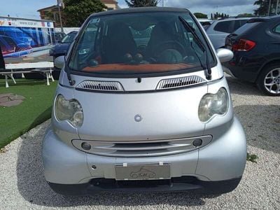 Usata Smart ForTwo Coupé Passion 41 CV (30 kW) 2003 Argento Utilitaria