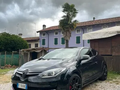 Usata Renault Mégane III 265 CV (194 kW) 2014 Nero
