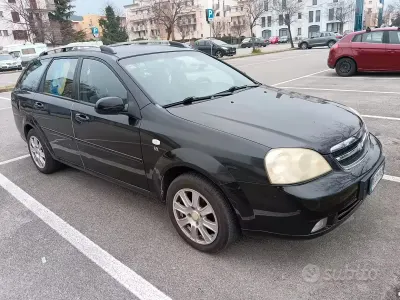 Usata Chevrolet Nubira 109 CV (80 kW) 2007 Nero Station wagon