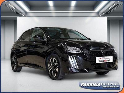 Usata Peugeot 208 Allure 102 CV (75 kW) 2025 Nero Utilitaria