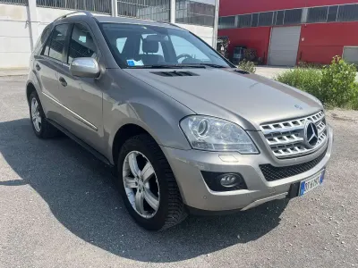 Usata Mercedes ML320 Sport Edition 224 CV (164 kW) 2009 Other SUV