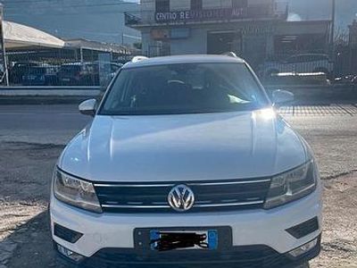 Gebraucht VW Tiguan 116 PS (85 kW) 2017 Weiß SUV