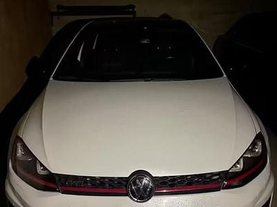 Begagnad VW Golf VII GTI 220 HK (161 kW) 2013 Vit Sedan