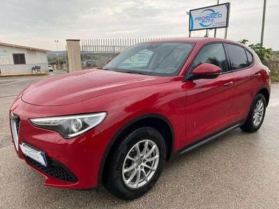Usata Alfa Romeo Stelvio Business 209 CV (153 kW) 2019 Rosso SUV