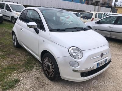 Bianco Usata 2008 Fiat 500 Lounge Utilitaria | 4200 € (Buon prezzo)