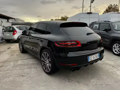 Usata Porsche Macan 250 CV (183 kW) 2015 Nero SUV