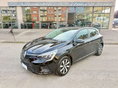 Usata Renault Clio V Equilibre 91 CV (66 kW) 2023 Nero Berlina