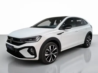 Usata VW Taigo R-line 110 CV (80 kW) 2023 Pure white nero SUV