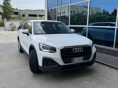 Usata Audi Q2 116 CV (85 kW) 2022 Bianco SUV