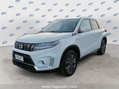 Usata Suzuki Vitara Cool 129 CV (94 kW) 2022 Bianco SUV