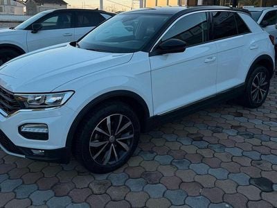 Usata VW T-Roc Style 116 CV (85 kW) 2019 Bianco SUV