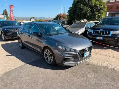 Usata Hyundai i30 N Line 136 CV (100 kW) 2019 Grigio Berlina
