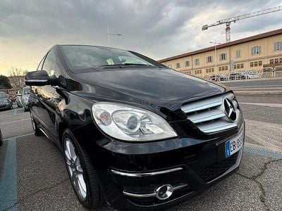 Usata Mercedes 180 109 CV (80 kW) 2008 Nero Berlina