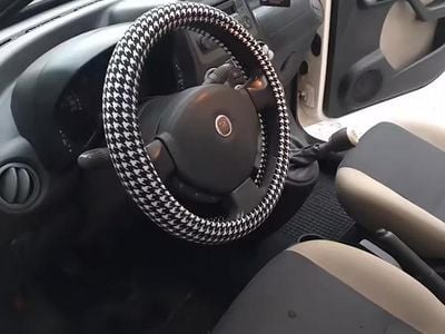 Usata Fiat Panda 77 CV (56 kW) 2009 Bianco Utilitaria