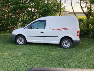 VW Caddy