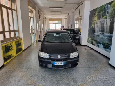 Brugt Fiat Punto 60 HK (44 kW) 2003 Sort Hatchback